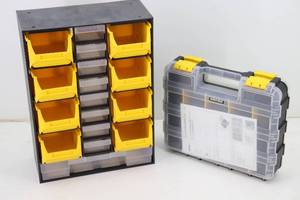 lot 103 image: Plastic Parts Trays