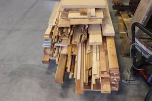 lot 135 image: Pallet of misc Project Wood
