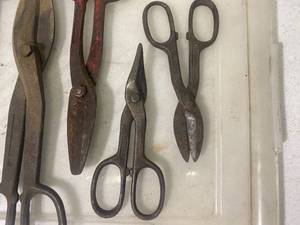 Six Various Sized Tinner Snips