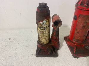 Two Bottle Jacks