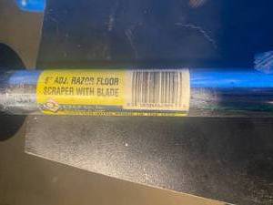 8 Razor Floor Scraper