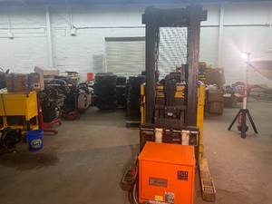 Yale 3 Stage Reach Truck with Charger