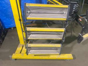 Rolling Trisk Service Center ETS 5 Curemaster (6 lights)