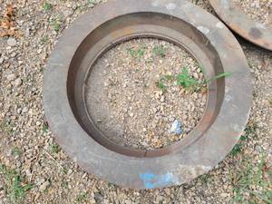 lot 11 image: Cast Iron Fire Ring