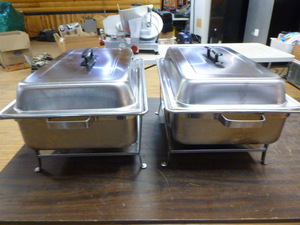 lot 16 image: 2 Chafing Pans