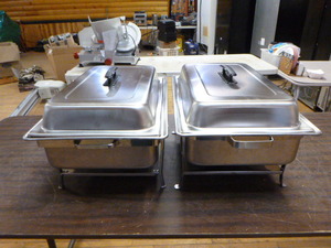 lot 17 image: 2 Chafing Pans