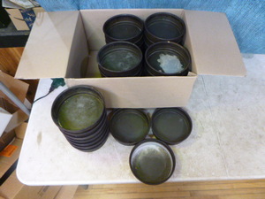 lot 63 image: Round Baking Pans