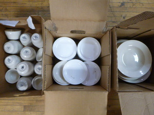 lot 73 image: Plates and Soup Cups