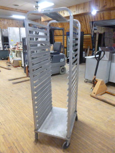lot 130 image: Epco 19 Shelf Food Rack