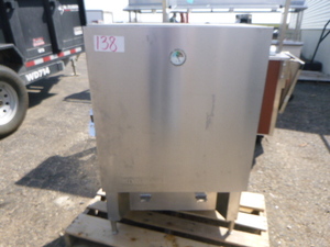 lot 138 image: Silver King Milk Cooler