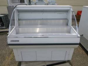 lot 8 image: Master-Bilt Open Face Cooler