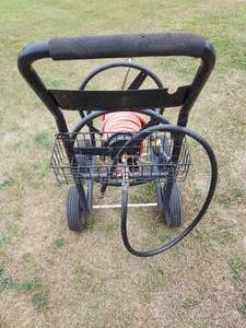 lot 51 image: Garden Hose Reel wCart