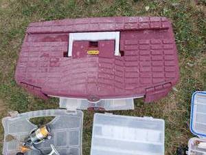 lot 79 image: Summer Fishing Gear