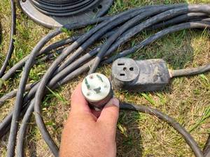 lot 82 image: Electrical Wire