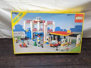 Lego Metro Park & Service Tower