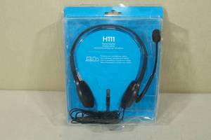 lot 40 image: Stereo Headset