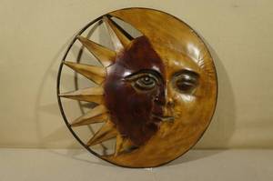 lot 201 image: Metal MoonSun Wall Dcor