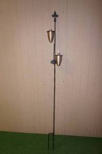 lot 207 image: Heavy Duty 6 Ground Stake Patio Torches