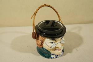 lot 222 image: Vintage Cookie Jar with Handle
