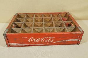 lot 224 image: Vintage Wooden Coca-Cola Shipping Crate
