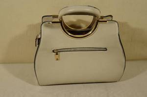 lot 228 image: Ladies Lock  Key Hand Bag
