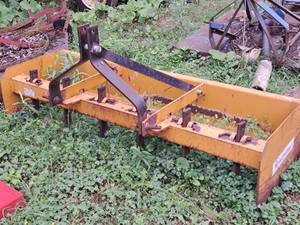 lot 999 image: King Kutter 72 Grading Blade Attachment