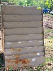 lot 1031 image: Metal Magazine Rack 8-tier