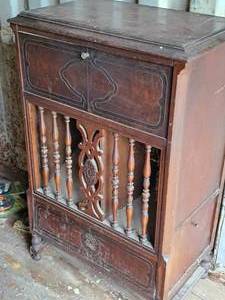 lot 1894 image: Vintage Pooley Radio Cabinet