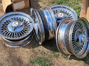 lot 1145 image: Lot of (4) Roadster Wheel 16 Chrome Rims