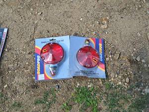 lot 1163 image: Lot of (2) Road Pro Single-Face StopTurnTail Light Assembly (New)