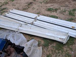 lot 1903 image: Lot of (4) 96 Fluorescent Light Fixtures