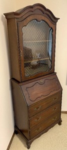 lot 25 image: Gorgeous Vintage Secretary with Upper Display Cabinet