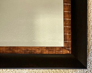 lot 103 image: Decorative Wall Mirror