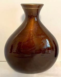 lot 123 image: Two Beautiful Brown Vases