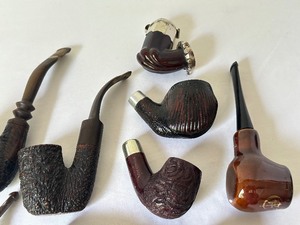 lot 161 image: Assortment of Vintage Tobacco Pipes