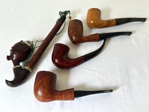 lot 88A image: Variety of Five Vintage Tobacco Pipes
