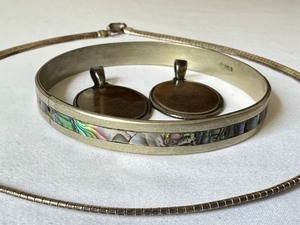 lot 76 image: Vintage Sterling Jewelry Items