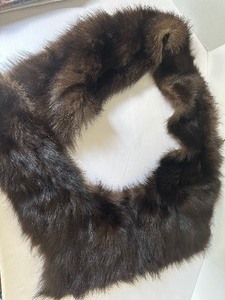 lot 84 image: Vintage Real Fur Stole