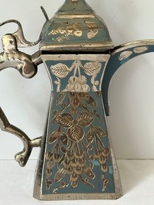 lot 50 image: Vintage Middle East Coffee Pot
