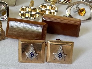 lot 54 image: Variety of Mens Cuff Links