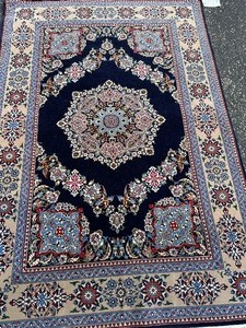 lot 1 image: Handmade Persian Isfahan Wool and Silk Rug