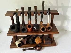 lot 34 image: Assortment of Vintage Tobacco Pipes with Stand