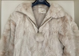 lot 51 image: Cedrics Furs Zip Front Fur Coat  Jacket