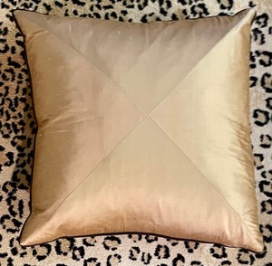 lot 55 image: Two Decorative Accent Pillows