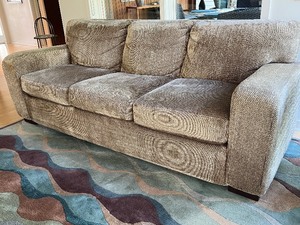 lot 22 image: Very Nice Upholstered Sofa by Jaymar