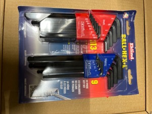 lot 31 image: New Combination Ball-Hex-L Key Set Sizes0.050 to 38 and Size 1.5 mm to 10 mm (22-Piece)