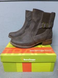 Bare Traps Womens Boots