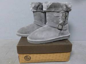Lamo Womens Boots