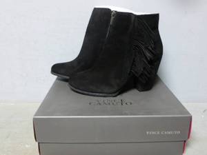 Vince Camuto Womens Boots