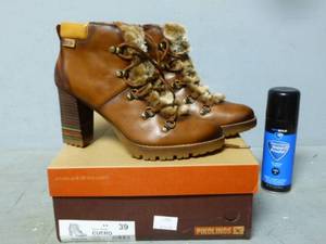 Pikolinos Womens Boots